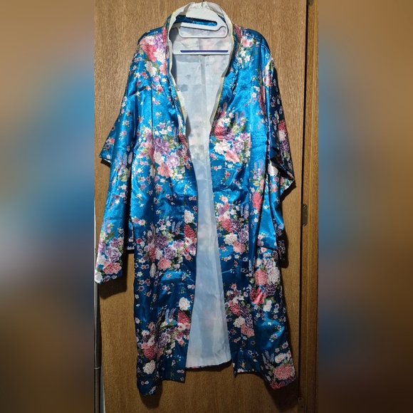Dresses & Skirts - Women Blue Satin Floral Kimono Robe 23"×46"             ** No Belt